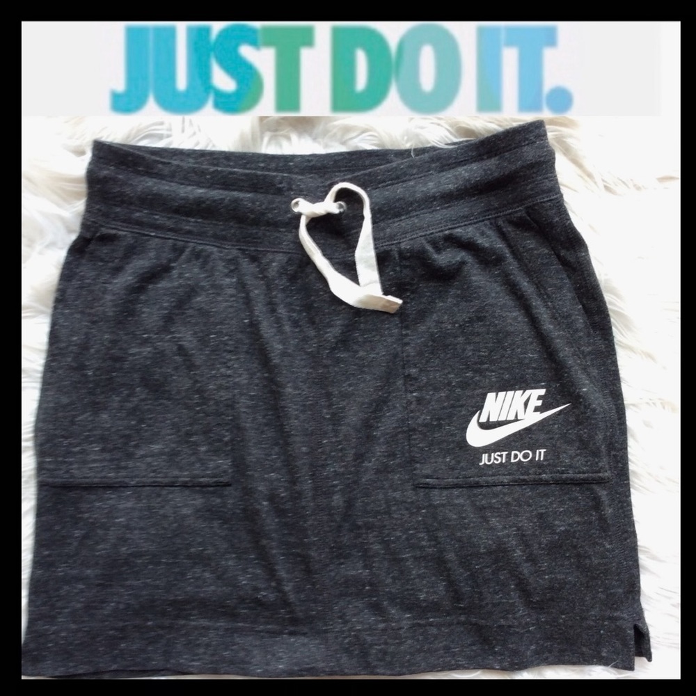 NWOT Nike Vintage Jersey Gym Skirt